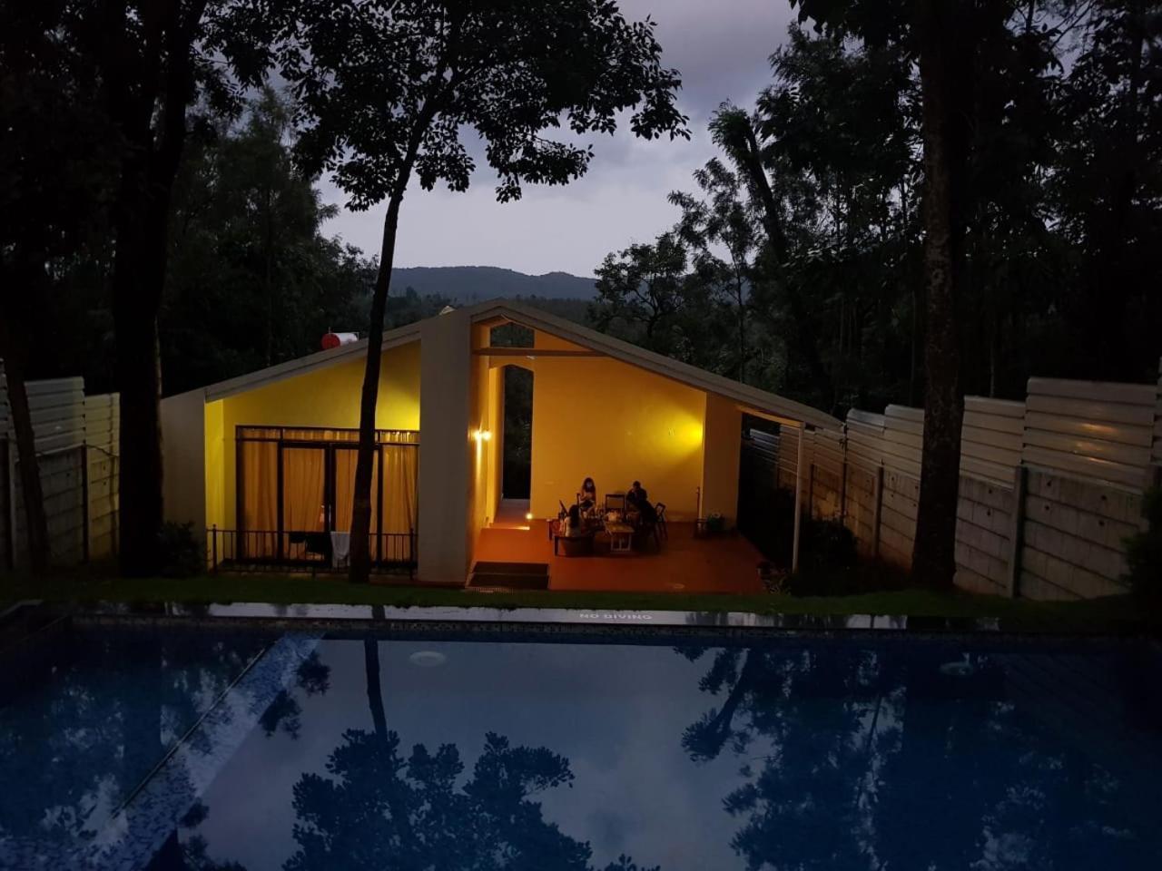 Aakriti Homestay Chikmagalūr 外观 照片